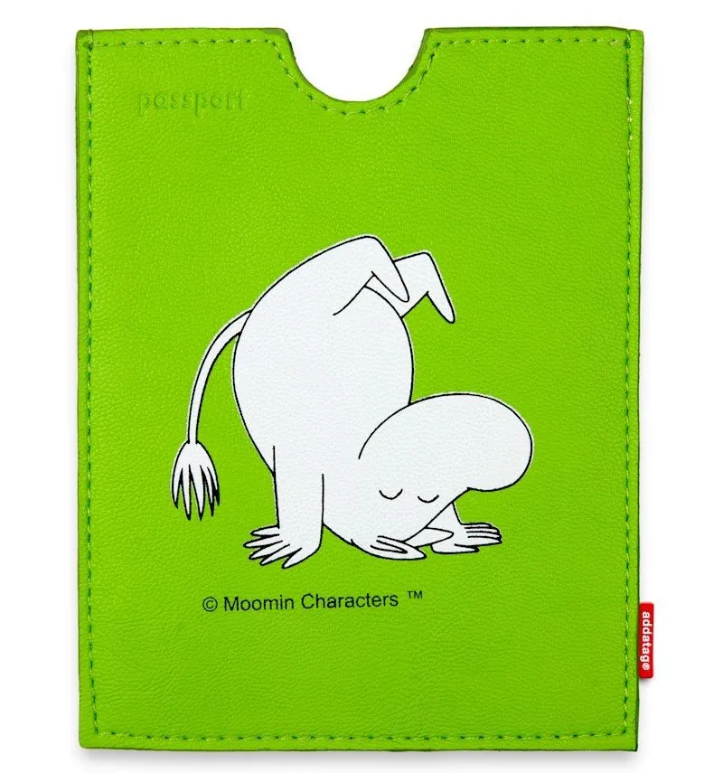 50% OFF  Moomin Green passport holder