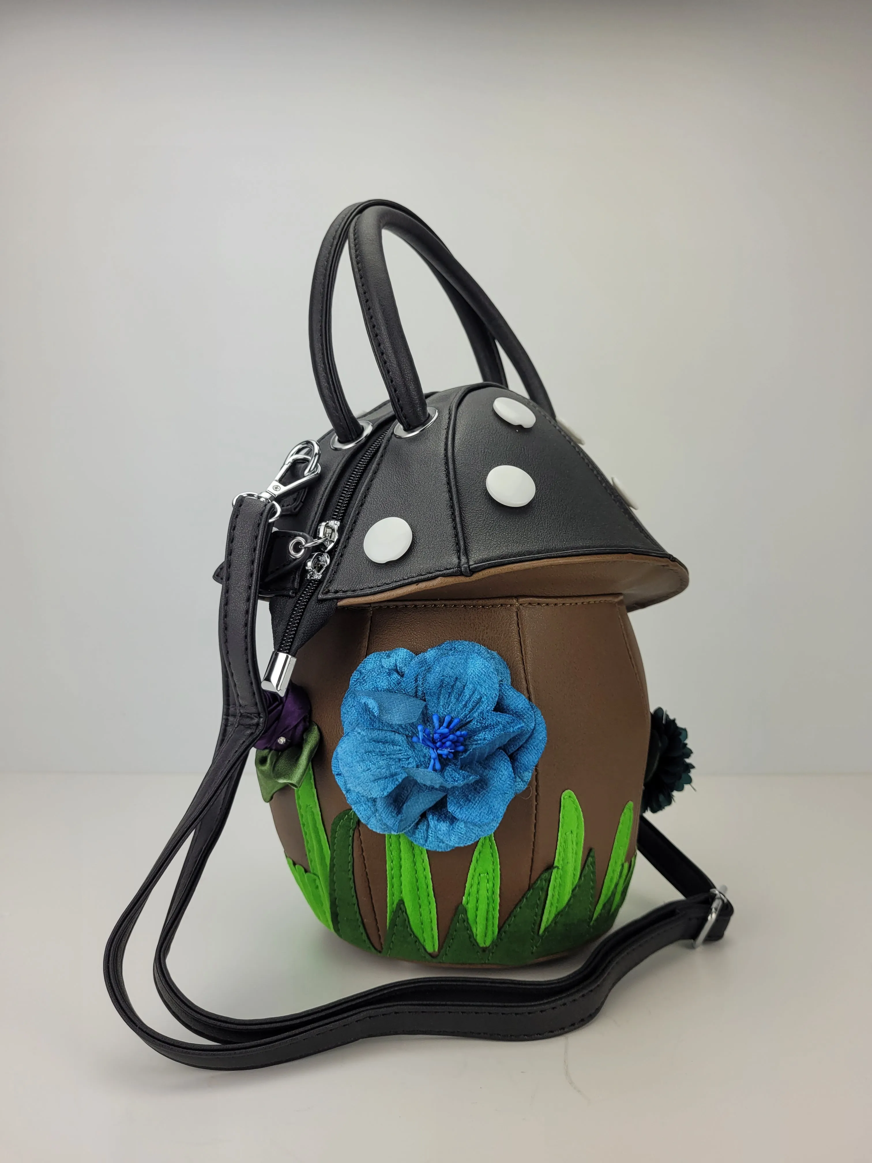 Black Mushroom handbag