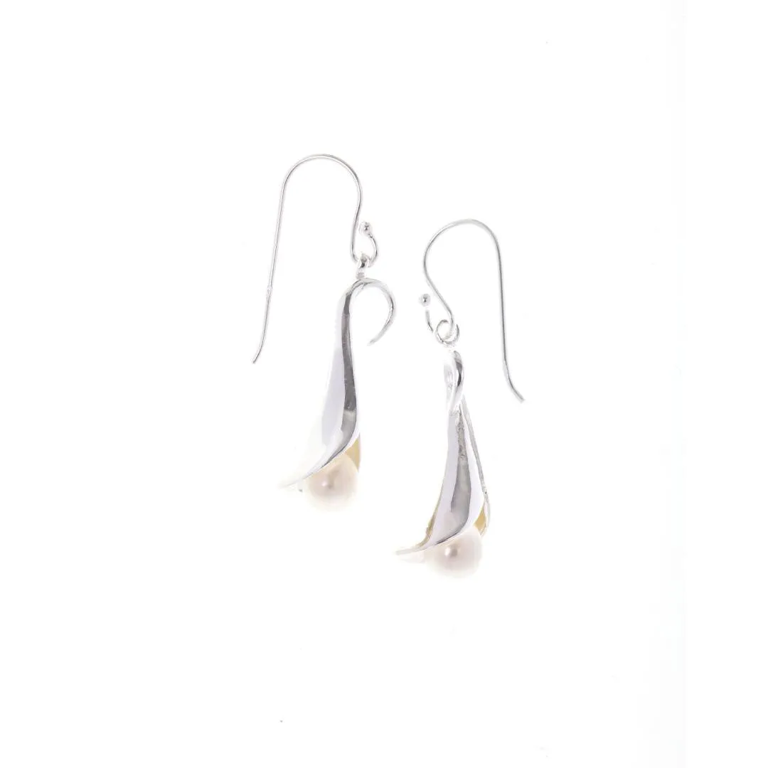 Lily Earrings