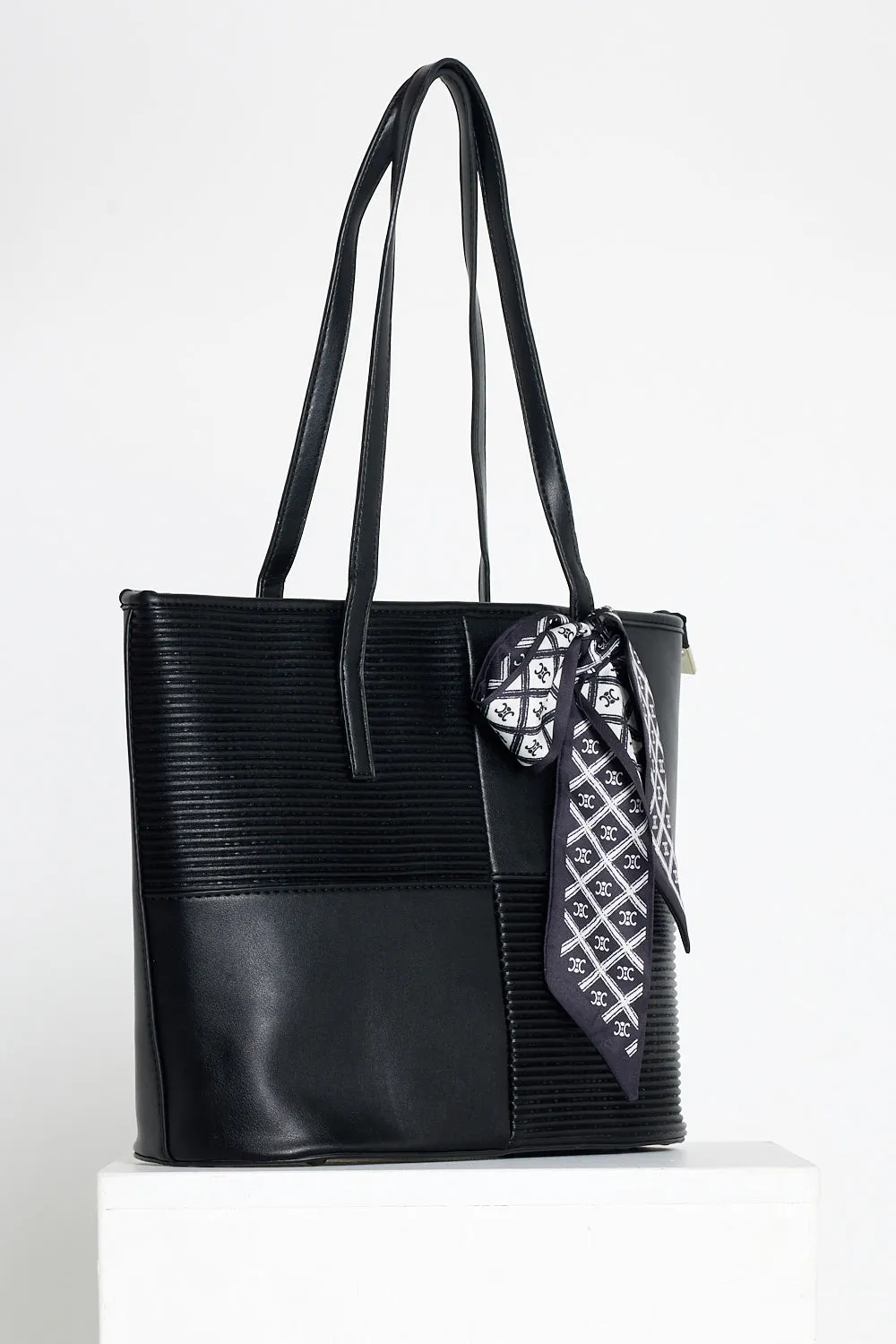 Reese Handbag - Black