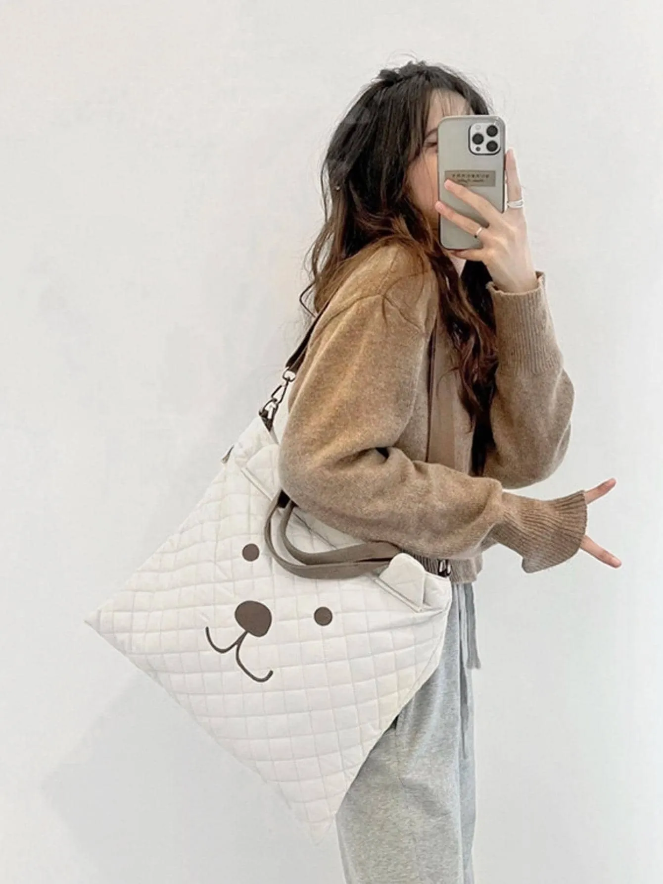 SHEIN 1pc Quilted Diaper Bag With Embroidered Cartoon Bear Design, White, Portable Maternity Travel Bag With Detachable Shoulder Strap For Mommy