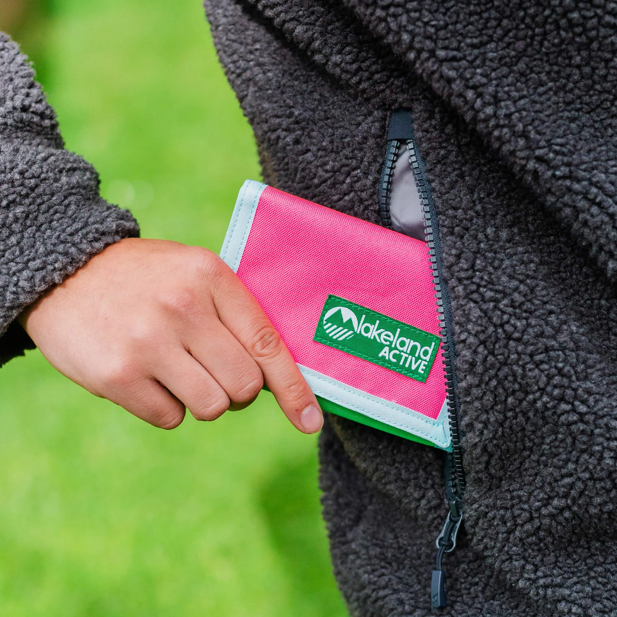 Stowbank Trifold Canvas Wallet - Colourblock