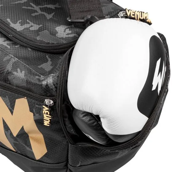 VENUM-02826-535 SPARRING SPORT TRAINING GYM BAG 68 x 33 x 26 cm  Dark Camo Gold